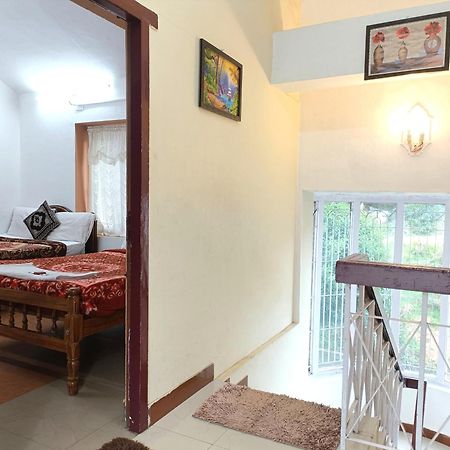 Queens Cottage - Individual Cottage 우티 외부 사진